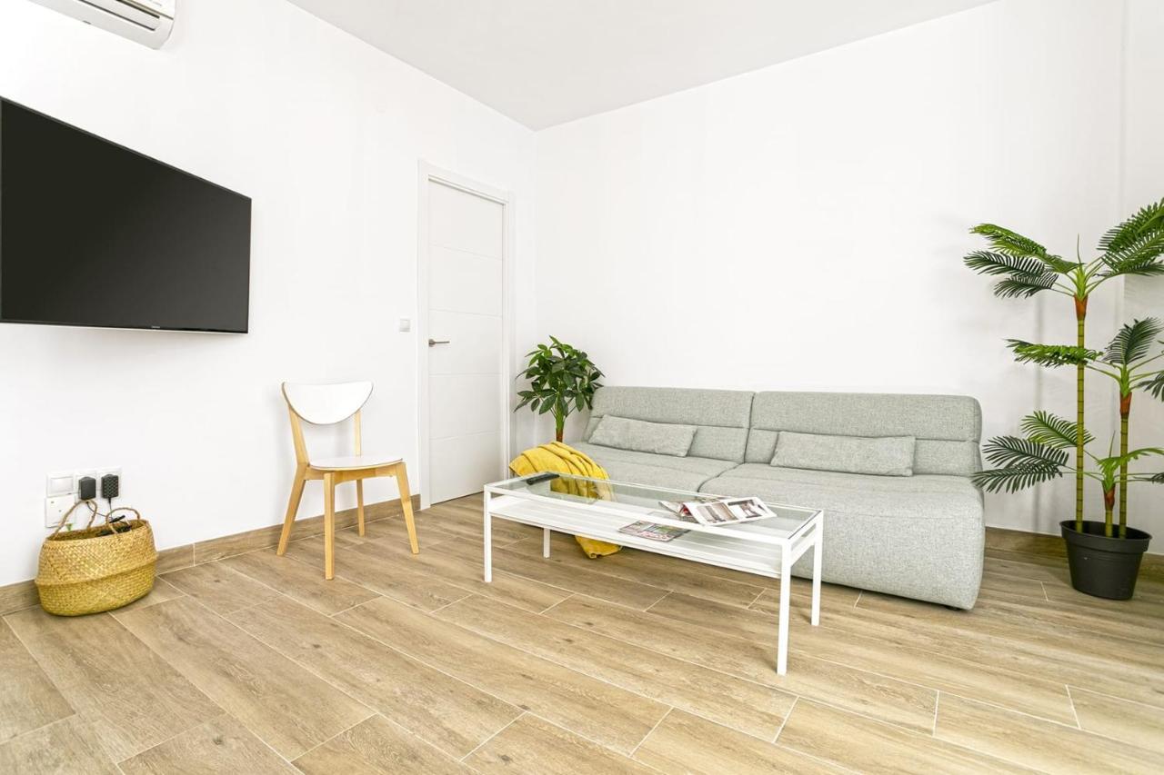 Precioso Apartamento Con Patio Málaga Exteriör bild
