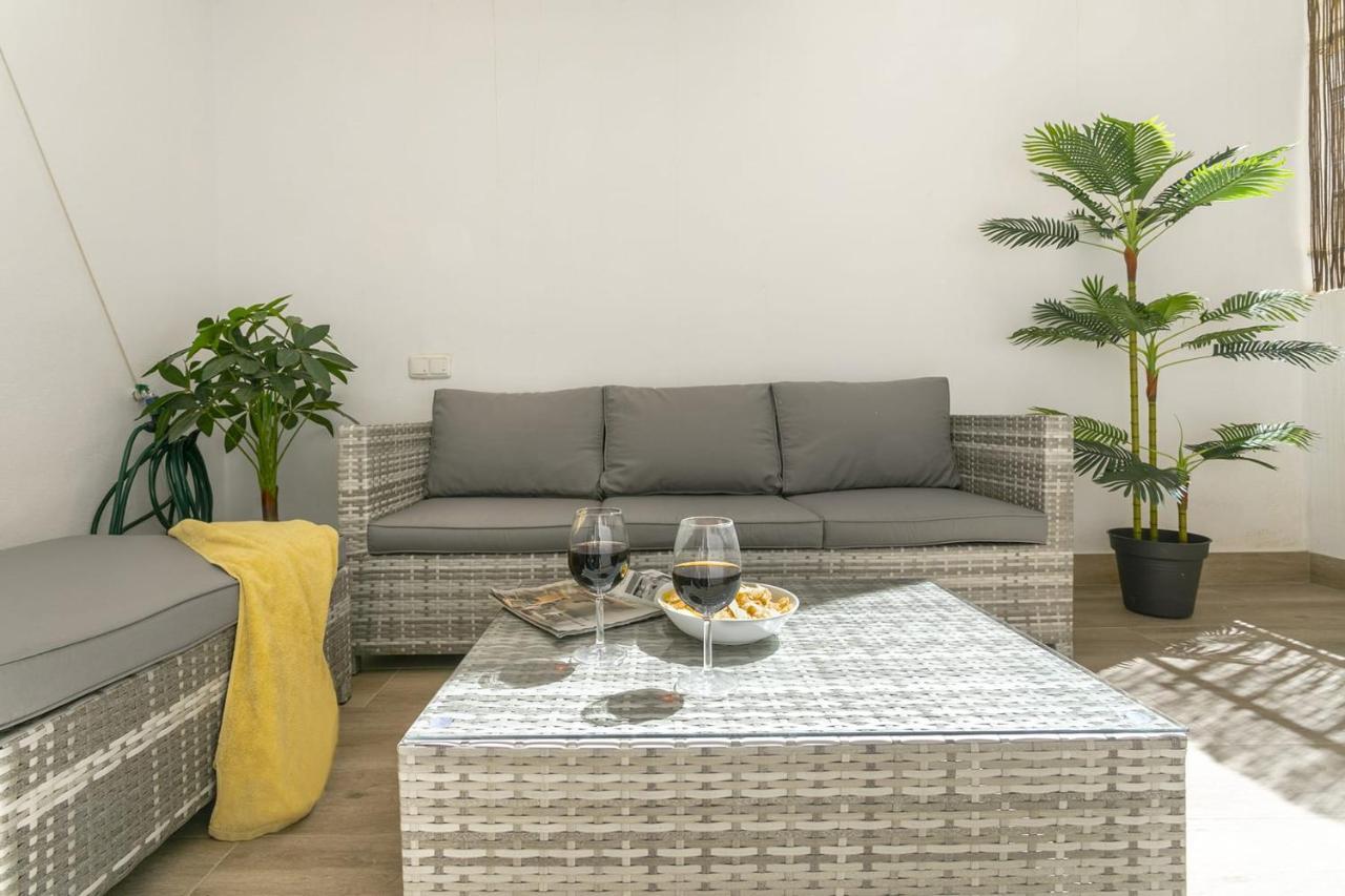 Precioso Apartamento Con Patio Málaga Exteriör bild
