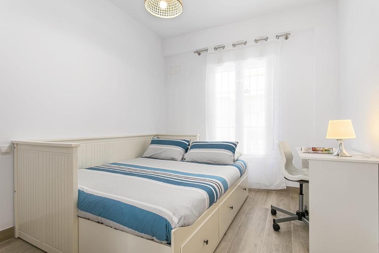 Precioso Apartamento Con Patio Málaga Exteriör bild