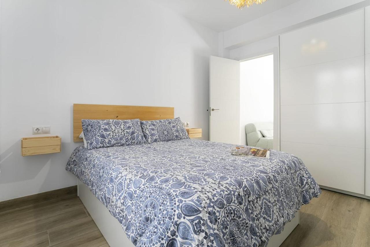 Precioso Apartamento Con Patio Málaga Exteriör bild